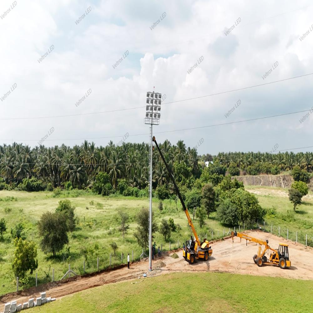 Stadium Mast Pole - Length: 30.5 Meter (M)