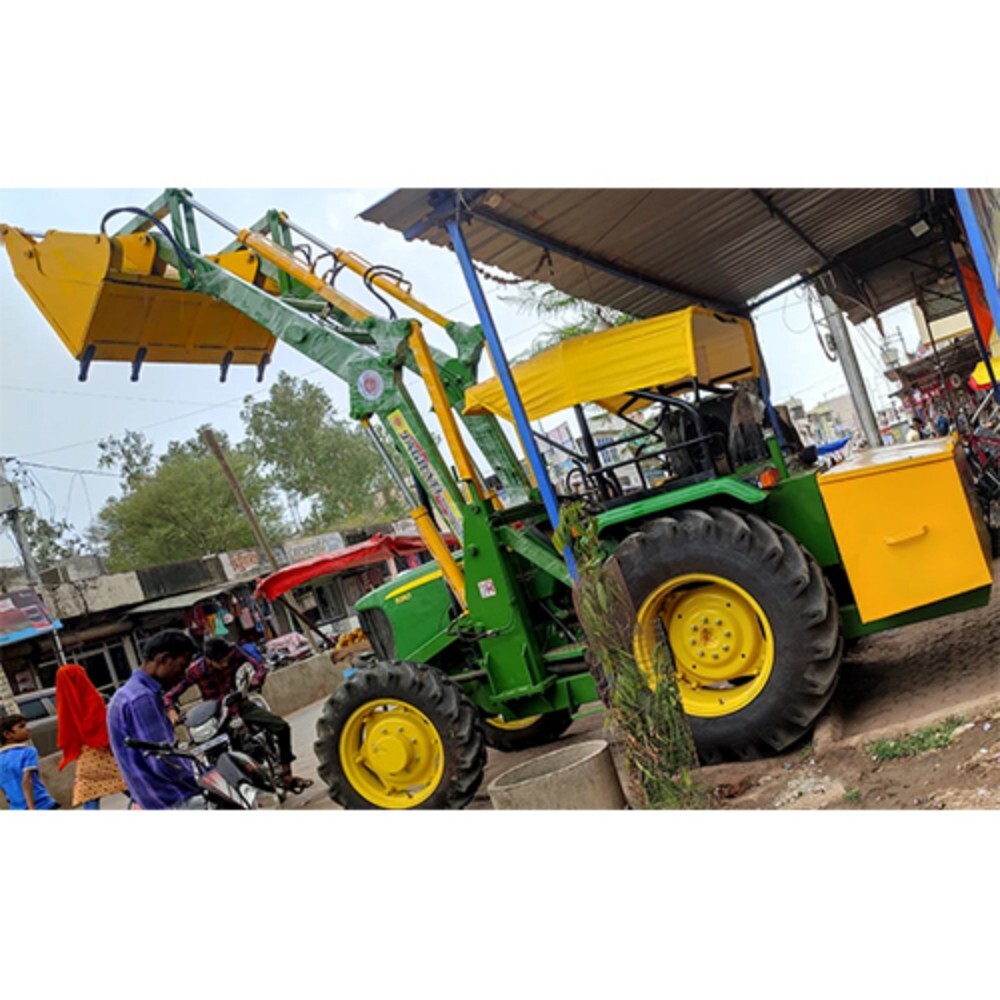 Tractor High Speed Loader - Color: Green