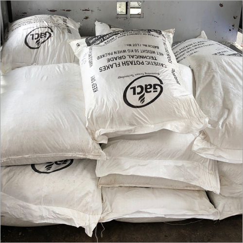 Caustic Potash Flakes - Boiling Point: 1327'c