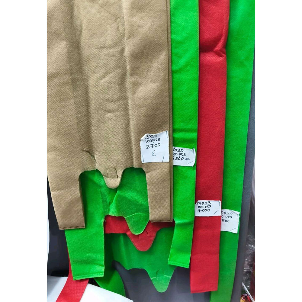 Non Woven W Cut Bag Gsm 30 To 100