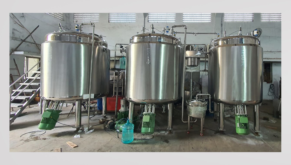 Automatic Liquid Manufacturing Plant