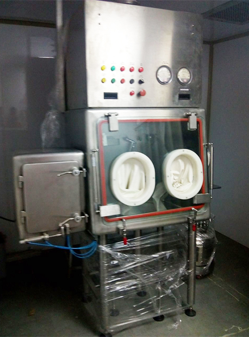 Pharmaceutical Industry Isolator