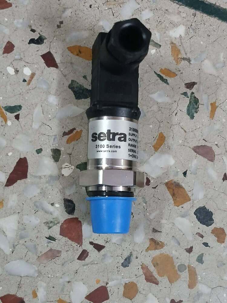 3100B0018G1Gb Setra Pressure Transmitter 0-18 Bar - Accuracy: 0.25%