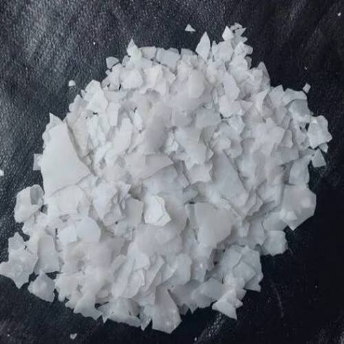 Caustic Soda Flakes - Boiling Point: 1388'C