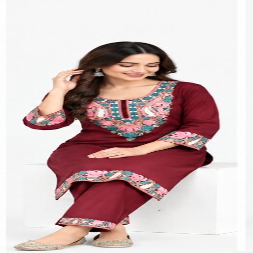 Maroon Floral Embroidered Kurta Pant Set