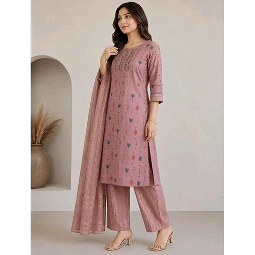 Womens Dusky Mauve pink  Floral Printed Rayon Fabric Kurtha Set With Dupatta
