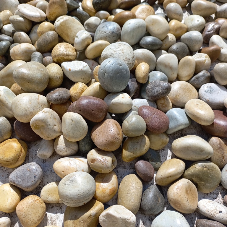 Natural Round Pebbles for Garden Landscaping and Outdoor Space Filler Washed and Clean Stones in Bulk