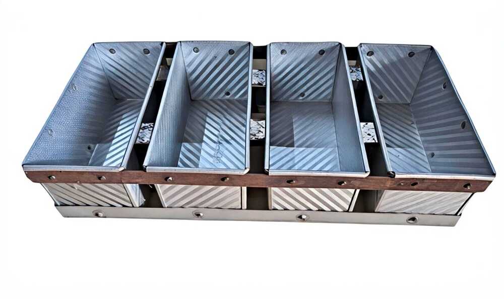 Laineng Bread Mould