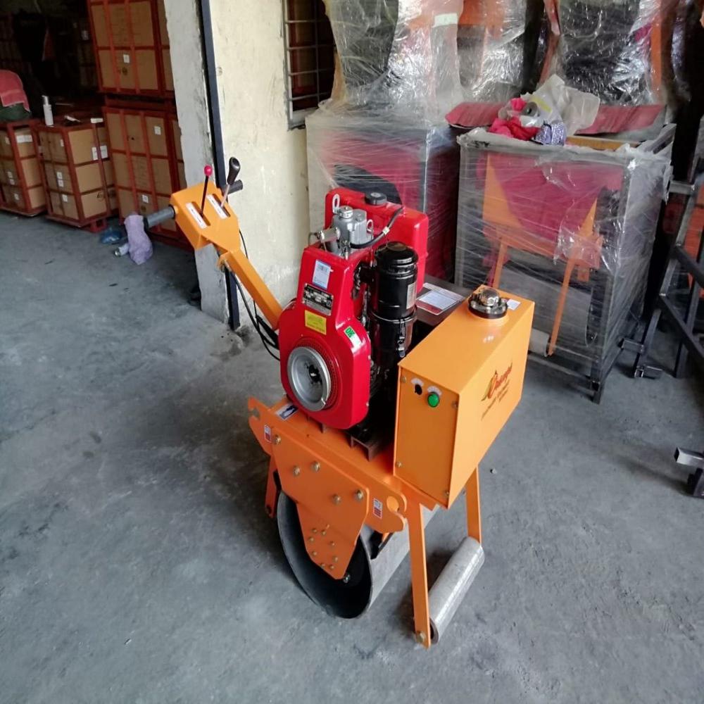 Single Drum Vibratory Roller