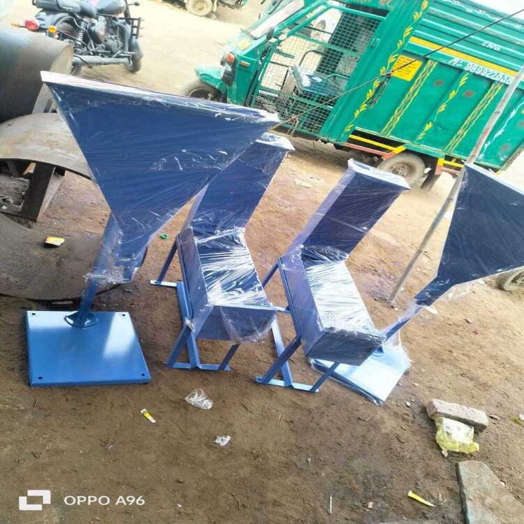 L Box - Color: Blue