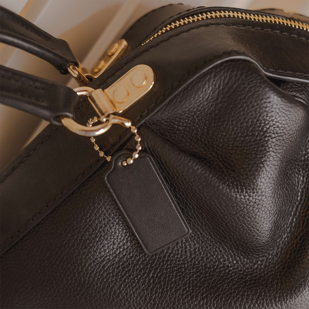 BP-01 Vegan Leather Midnight Noir Pebble