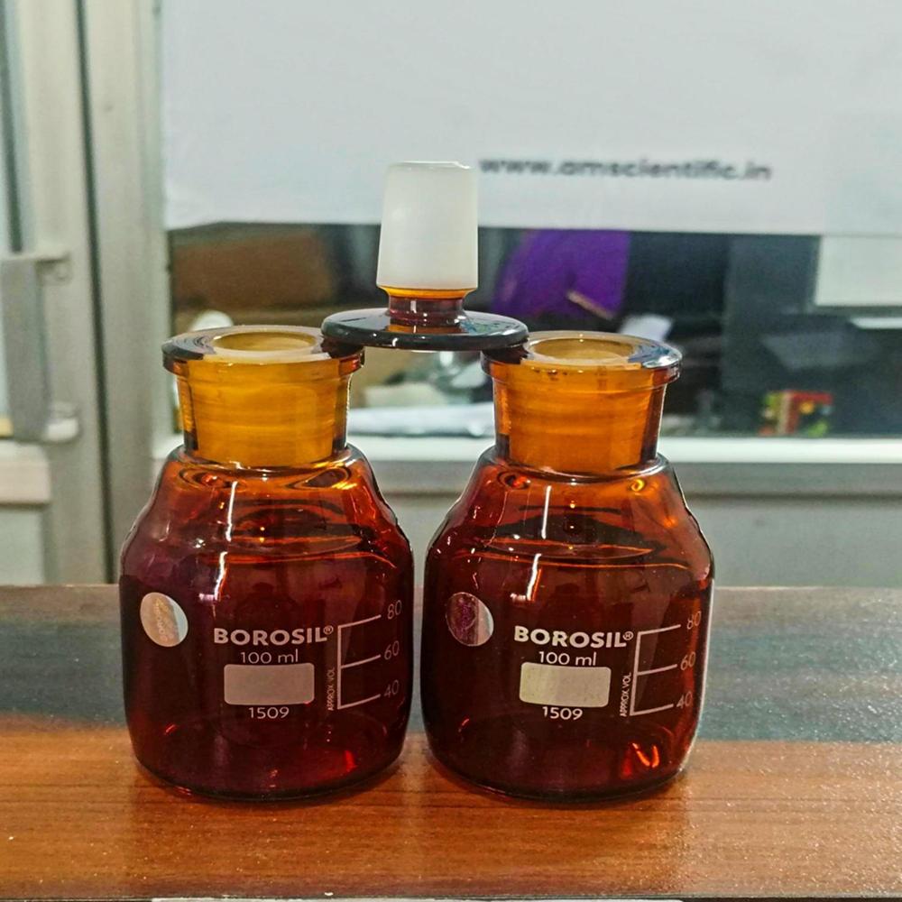 Reagent Bottles Narrow Mouth With IC Glass Stopper Amber 100ml