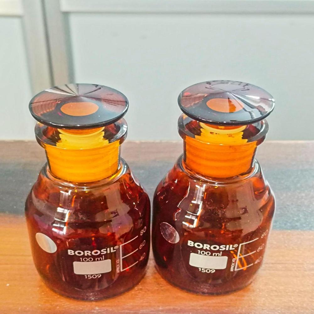 Reagent Bottles Narrow Mouth With IC Glass Stopper Amber 100ml