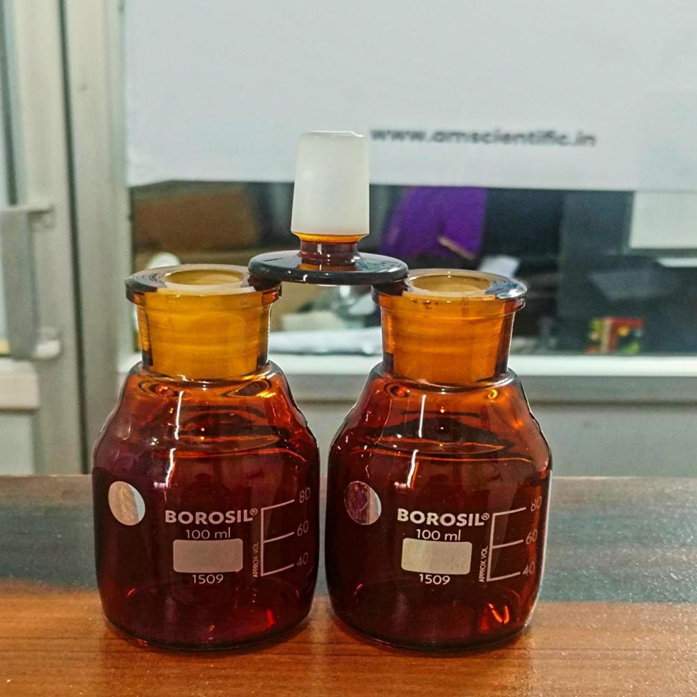 Reagent Bottles Narrow Mouth With IC Glass Stopper Amber 100ml