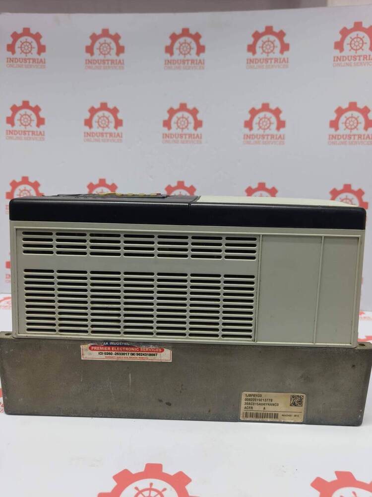 ALLEN BRADLEY 20AC015A0AYNANC0 PowerFlex 70 Adjustable Frequency AC Drive