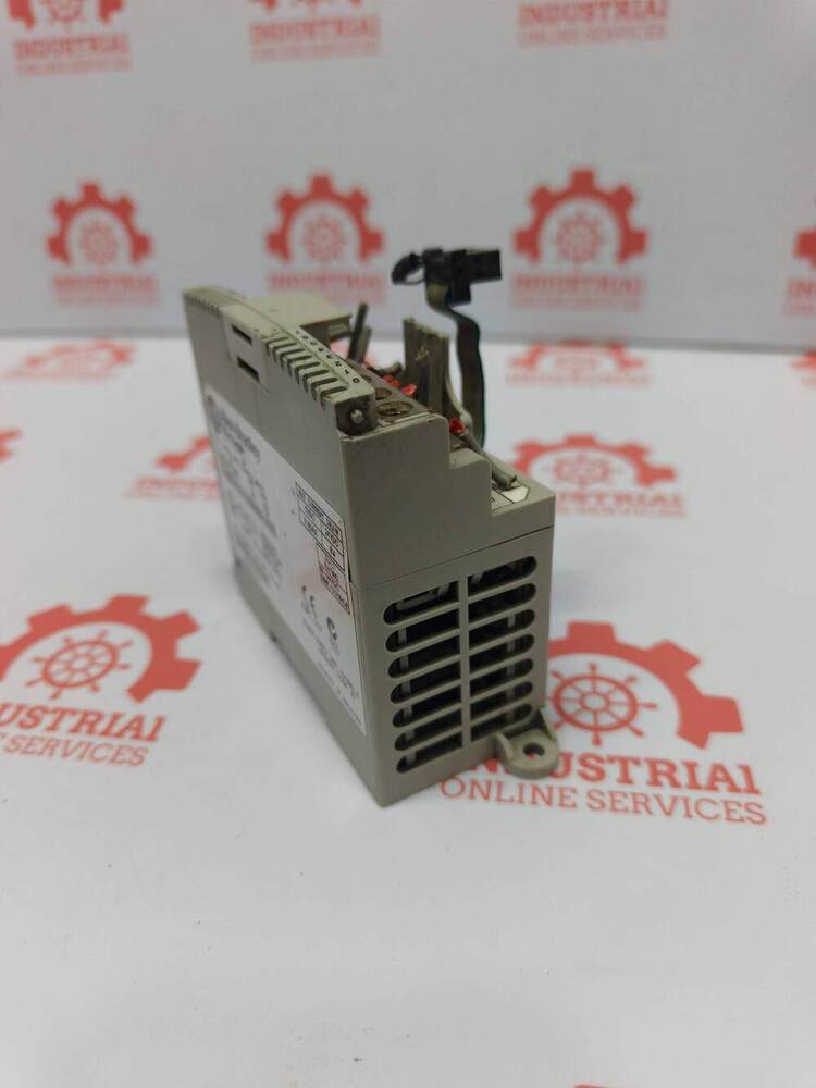 ALLEN BRADLEY 1762-IQ16 16-Point Discrete DC Digital Input Module