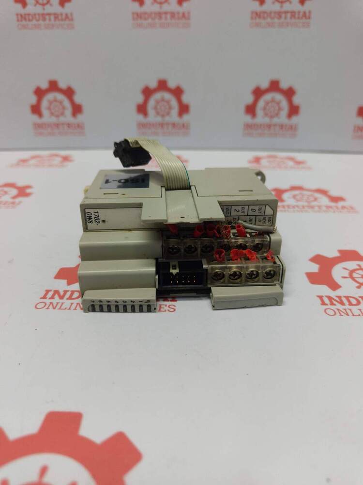 ALLEN BRADLEY 1762-OW8 8-Point Digital Relay Output Expansion Module