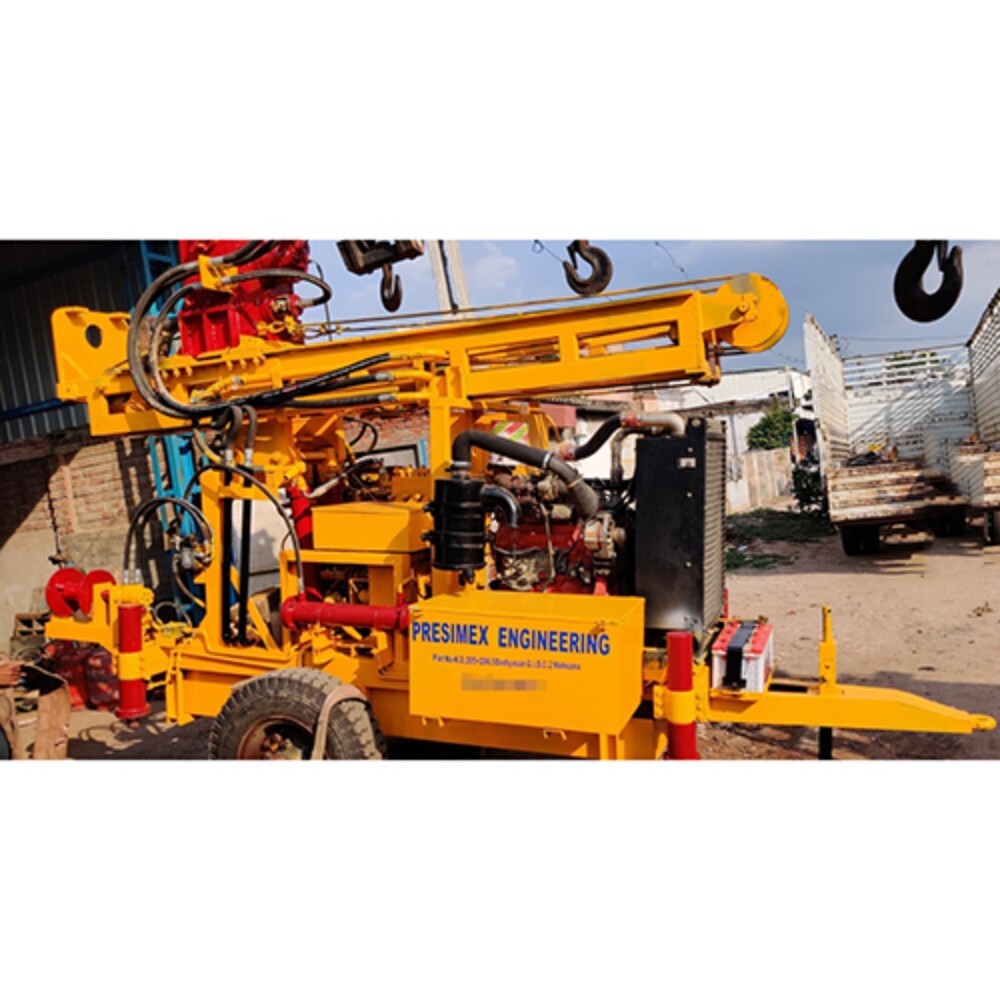 Core Drilling Rig Machine - Automatic Grade: Semi-automatic