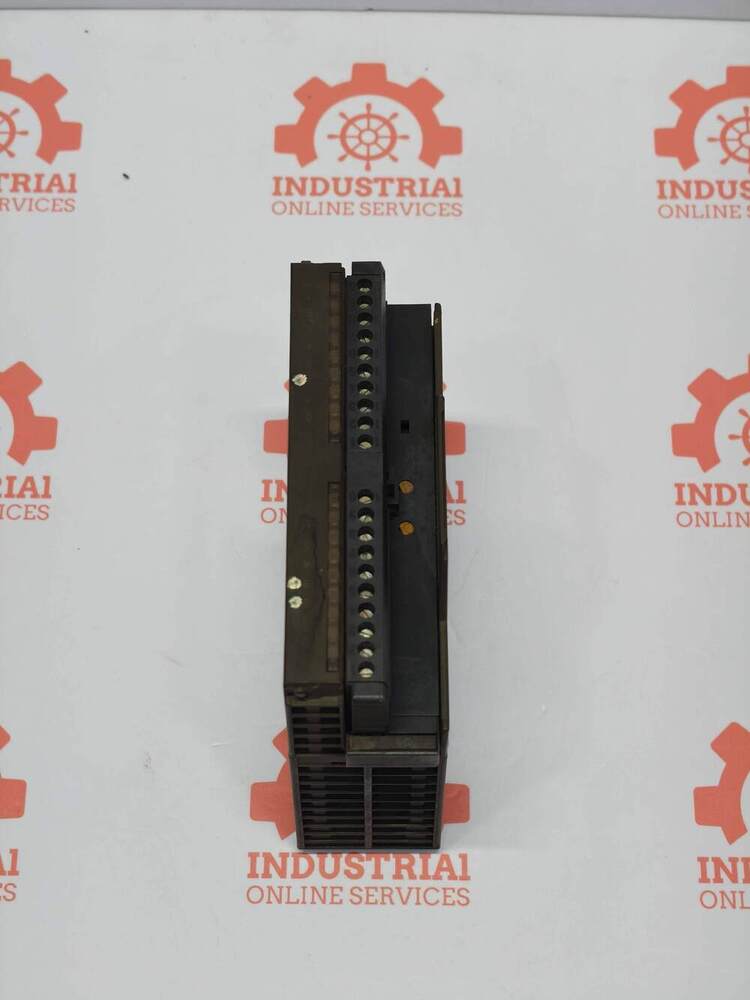 SIEMENS 6ES7321-1BH02-0AA0 SIMATIC S7-300 Digital Input Module (SM 321) Designed For Reliable Signal Processing In Industrial Automation