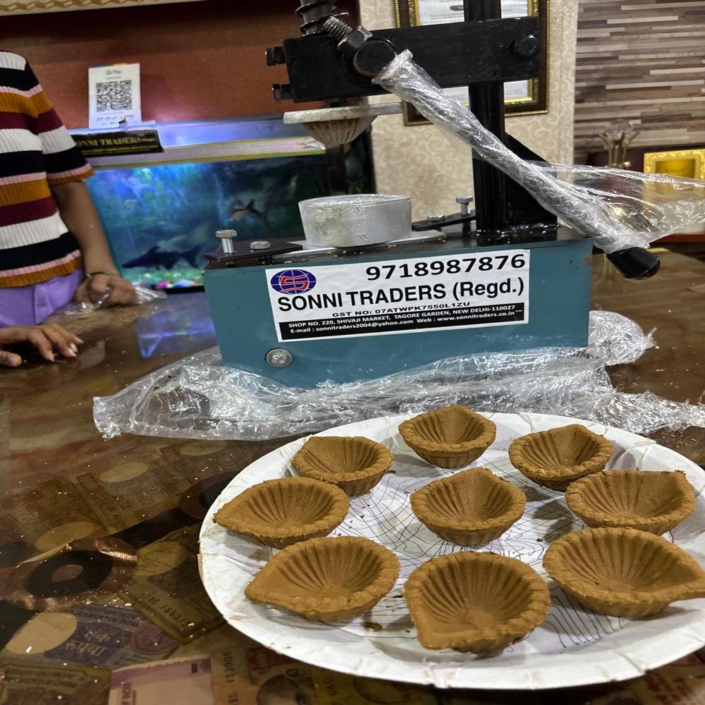 DIYA MAKING MACHINE