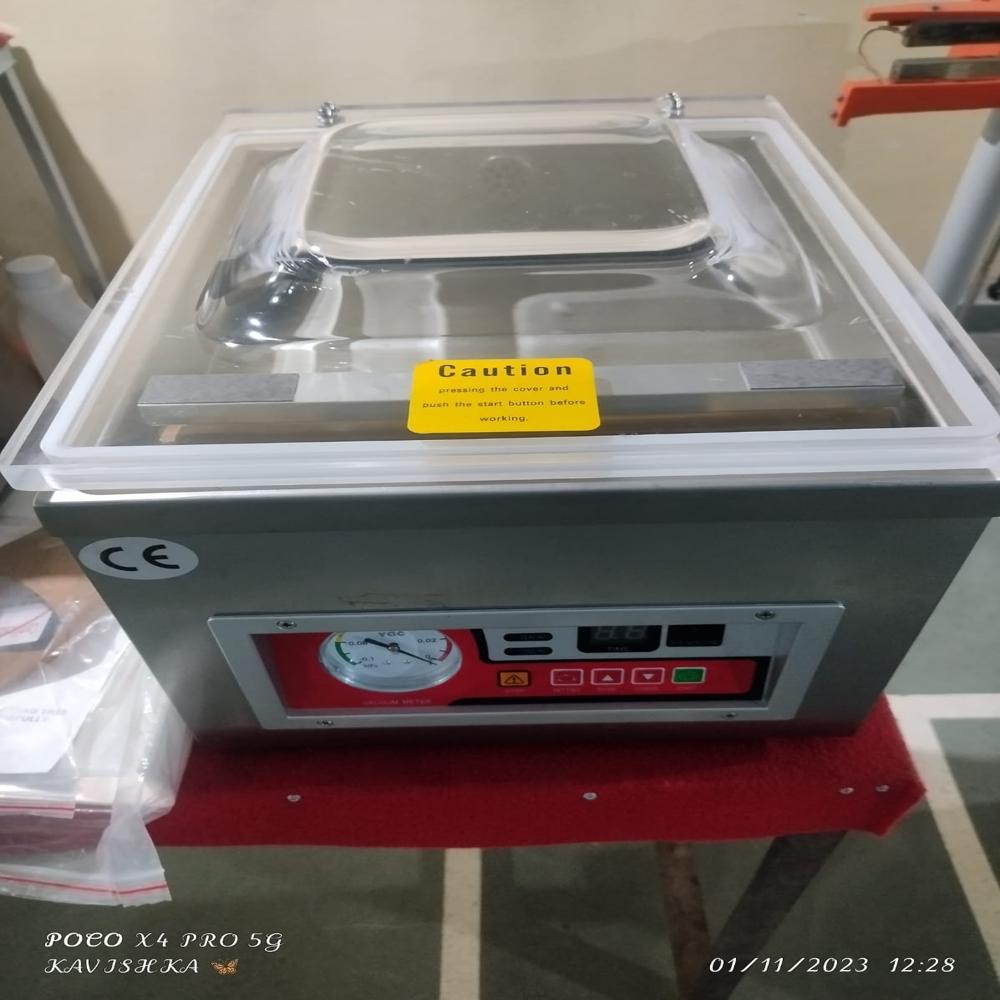vaccum sealing machine