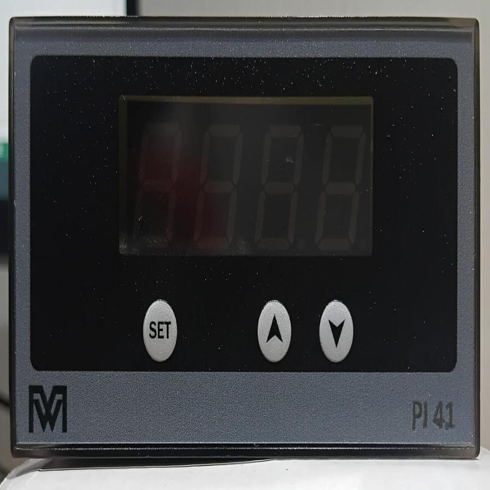 Mw Pi41 Process Indicator - Abs Body, 96x48 Mm Panel, Red 4-digit Led, Universal Input, 230 Vac