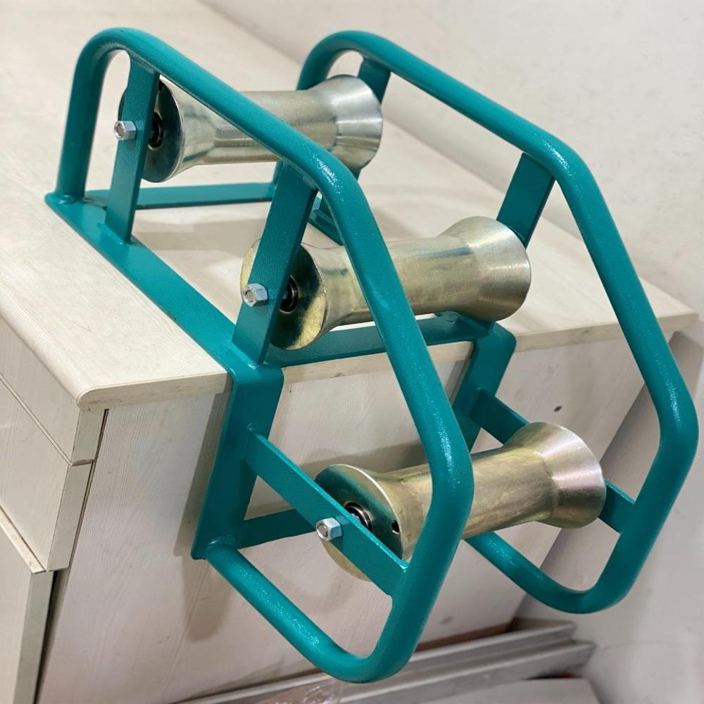 Cable Roller With Ground Plate - Belt Width: Na Meter (M)