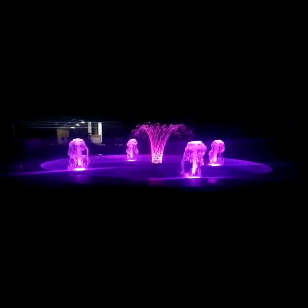 Foam fountain