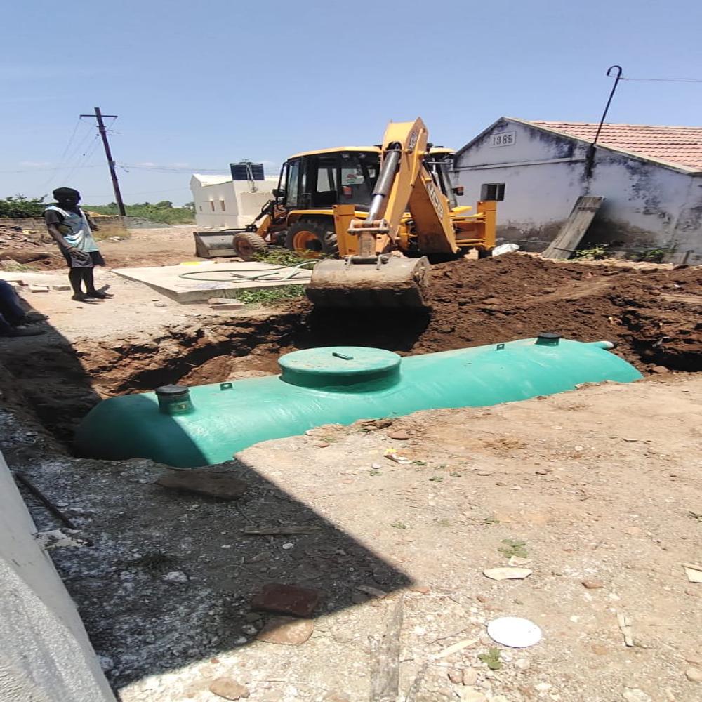 1200 Lit FRP Digester Septic Tank