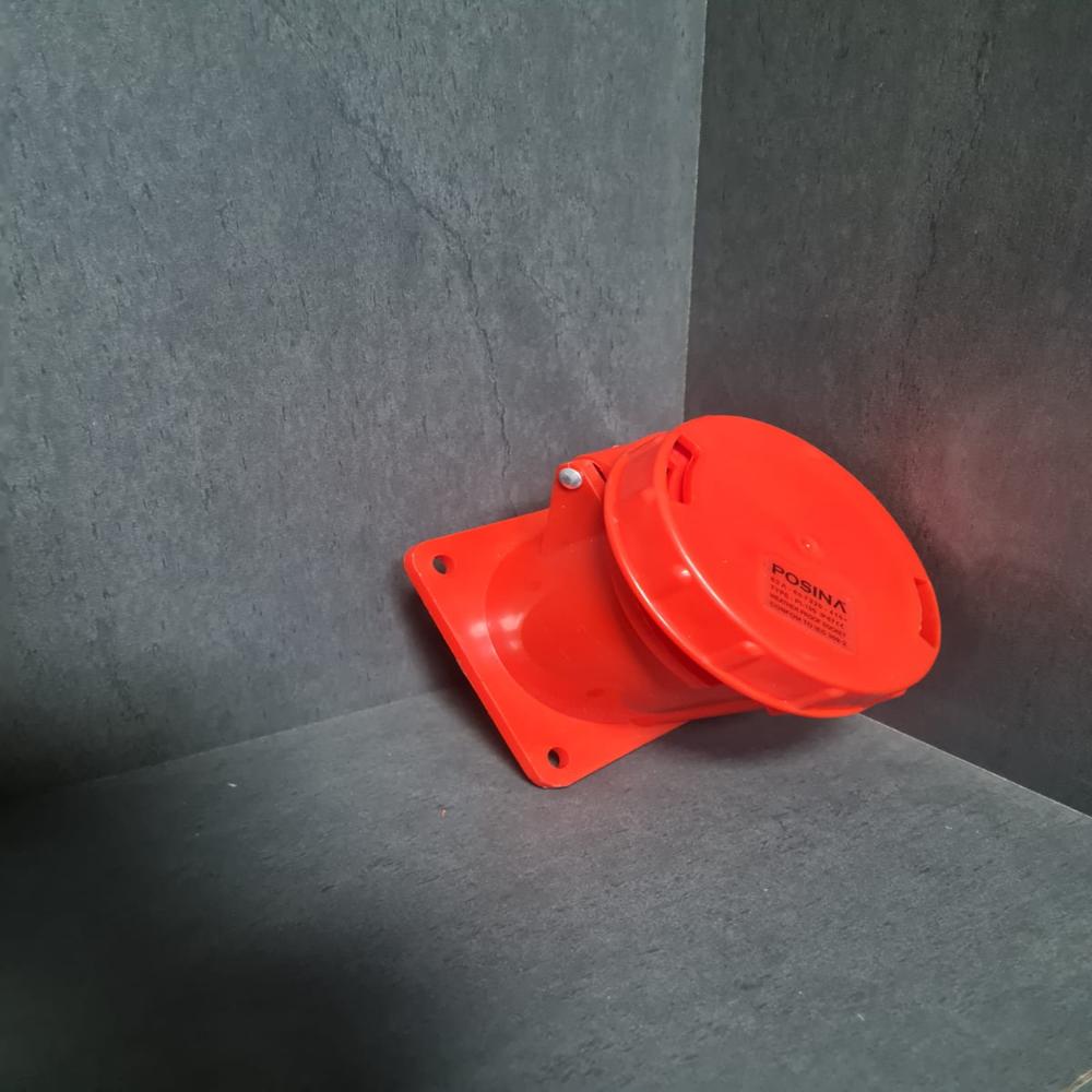 IP67 PANEL SOCKET 