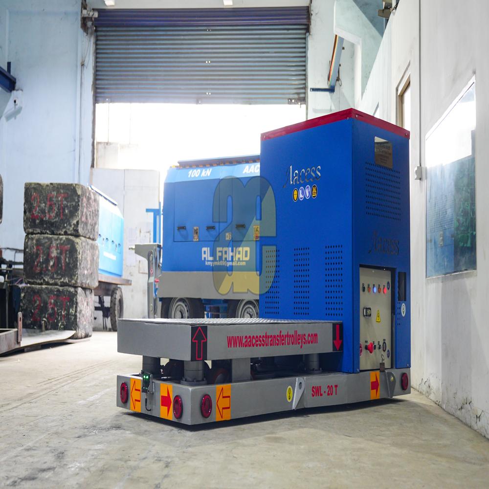 Battery Operated Trackless Trolley With Lifting Platform