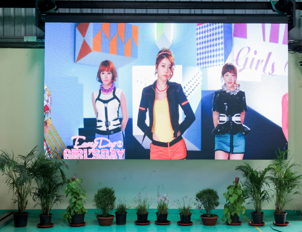 Foldable LED Video Wall