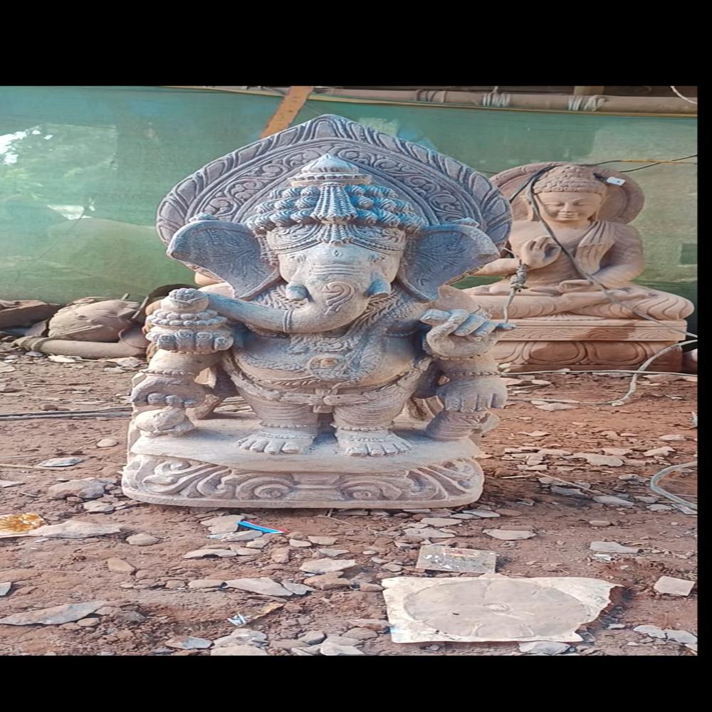 2 feet Sandstone ganesh status