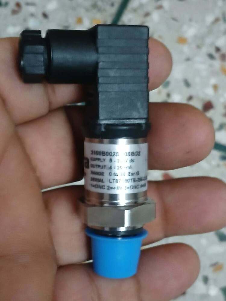SETRA Pressure Transmitter Part No 3100B0025G05BO2 Range 0 TO 25 Bar