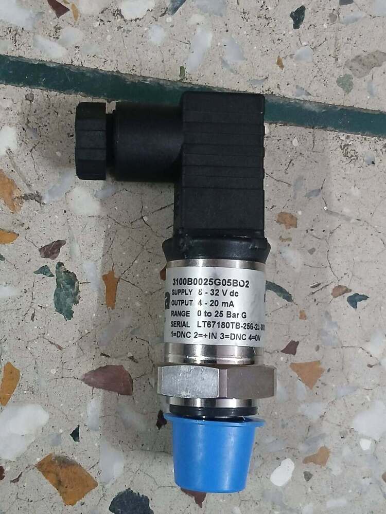 SETRA Pressure Transmitter Part No 3100B0025G05BO2 Range 0 TO 25 Bar