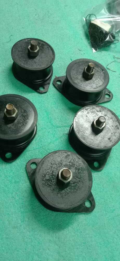 Rubber Engine Mount