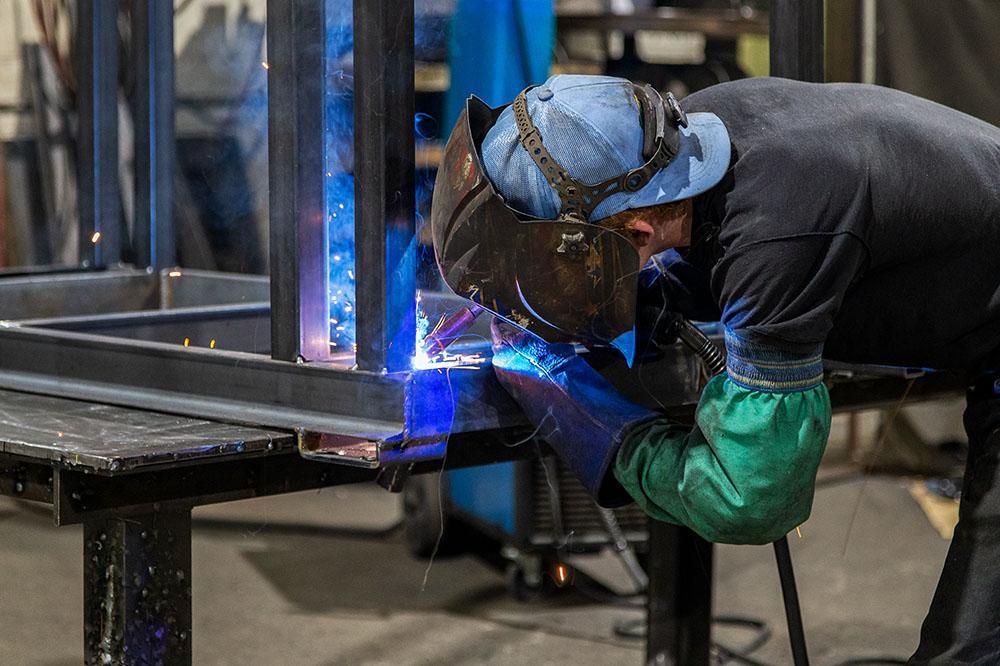 Welding Fabrication Services - Steel & Aluminum Welding, 1-50 Mm Thickness Range | Mig, Tig, Arc Processes, Iso 2768-m Tolerances, Visual Quality Inspection
