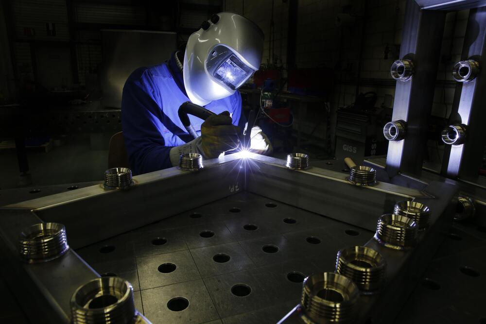 Welding Fabrication Services - Steel & Aluminum Welding, 1-50 Mm Thickness Range | Mig, Tig, Arc Processes, Iso 2768-m Tolerances, Visual Quality Inspection