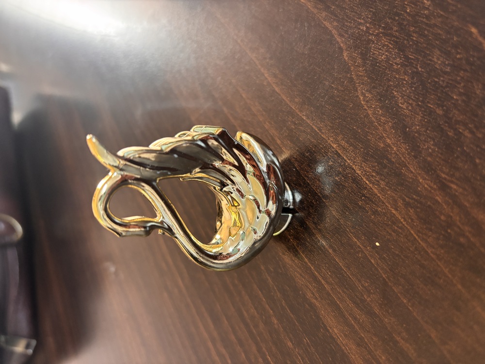 4 Inch Swan - Color: Golden