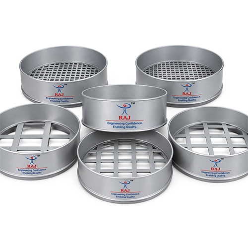 G I Sieves Set