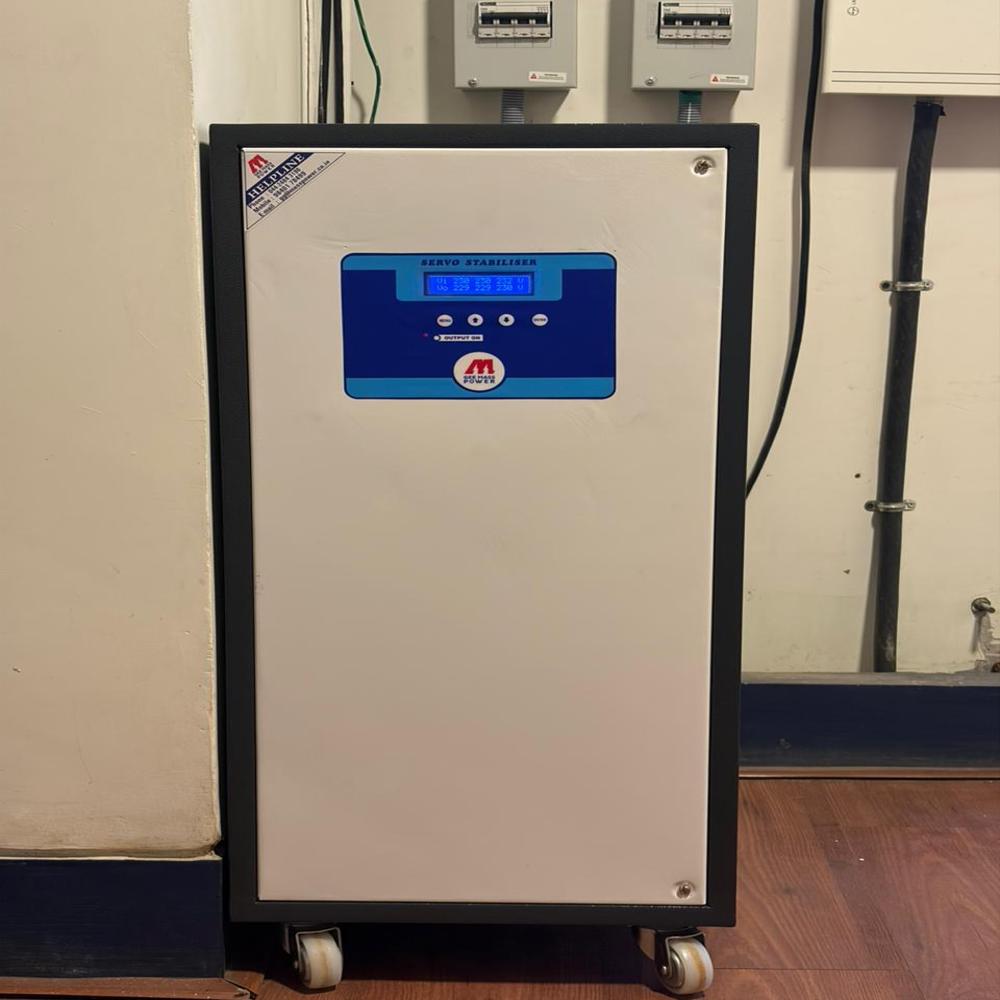 Servo Stabilizer - Phase: Single Phase