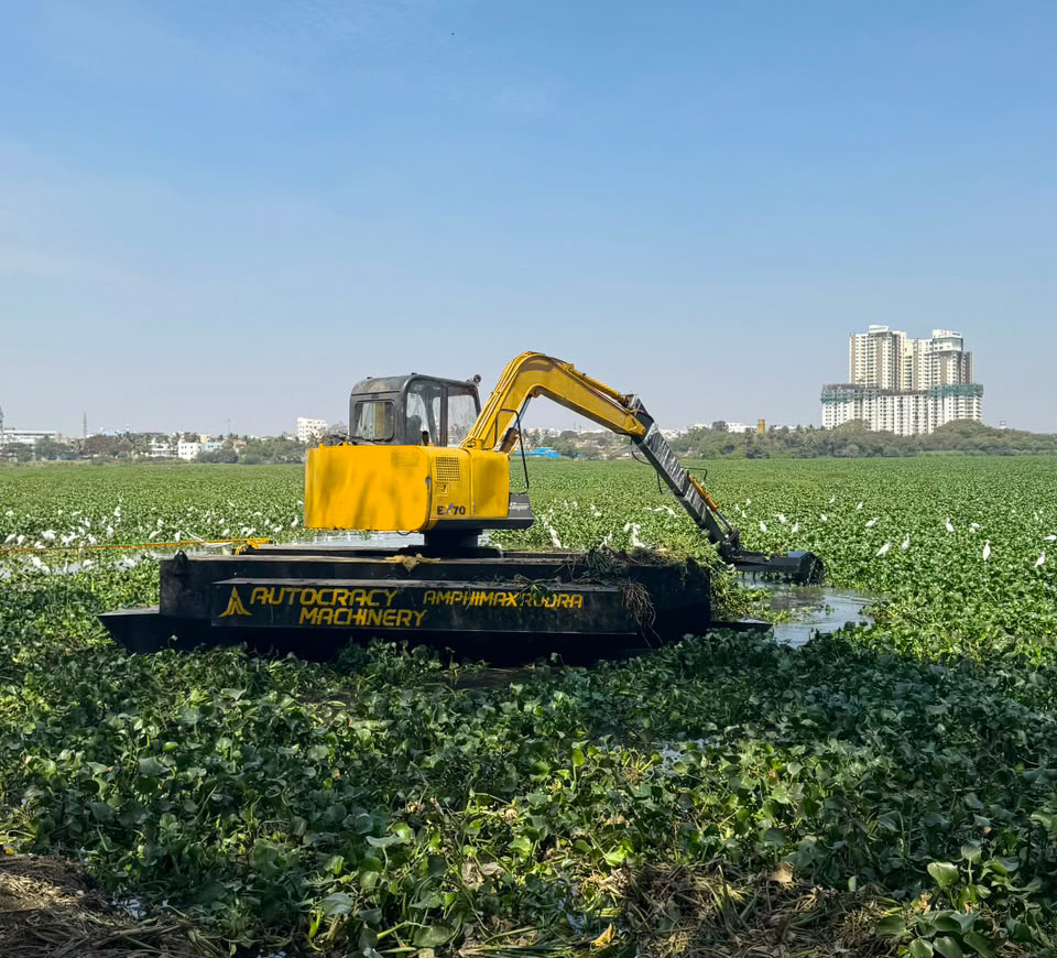 Pontoon Excavator | Rudra Amphimax 100EP