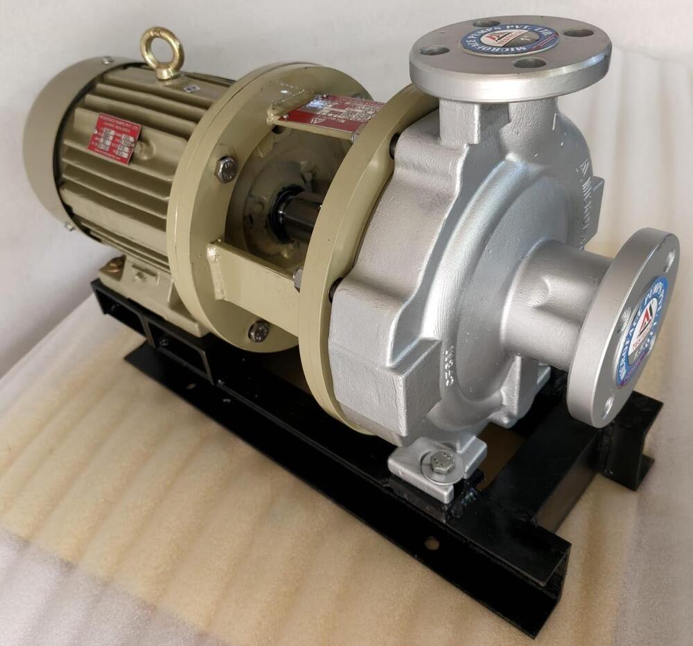 Industrial Monoblock Pump