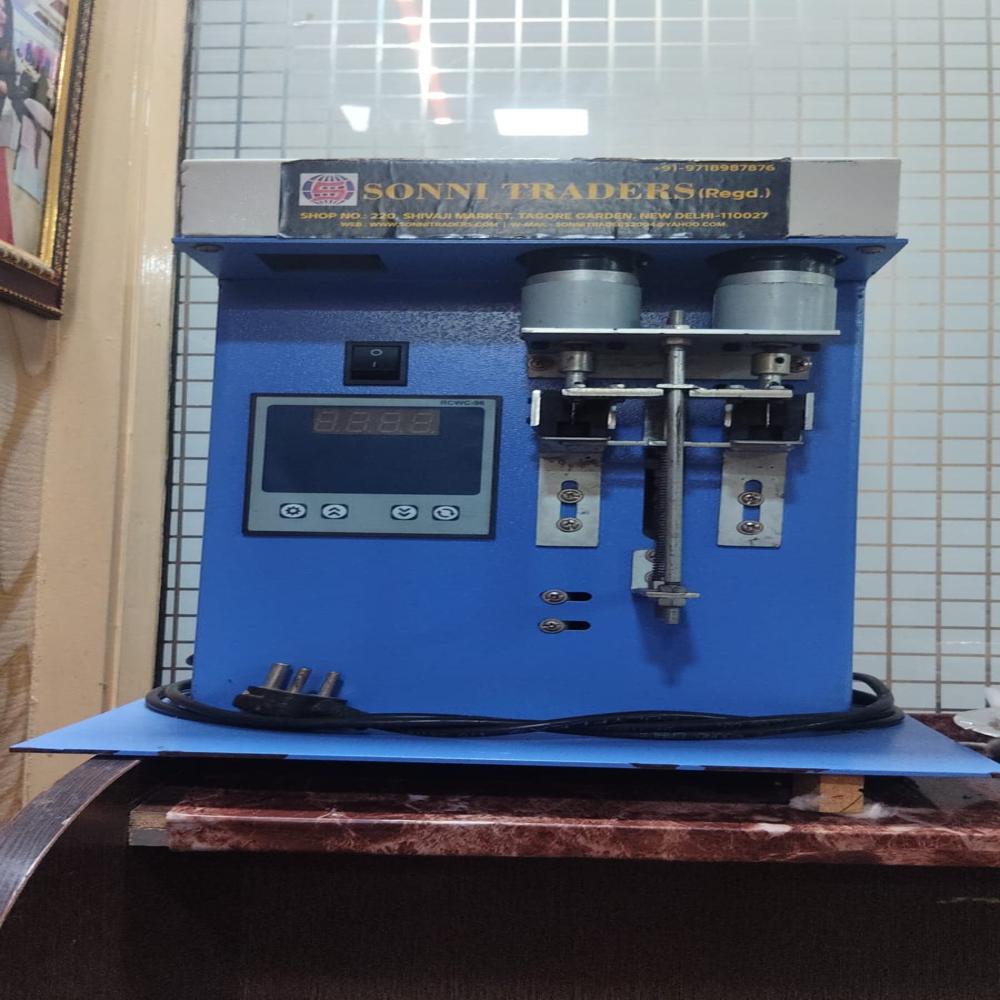Semi Automatic Round Cotton Wick Machine
