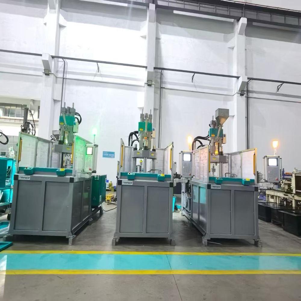 BMC Plastic Vertical Moulding Machine