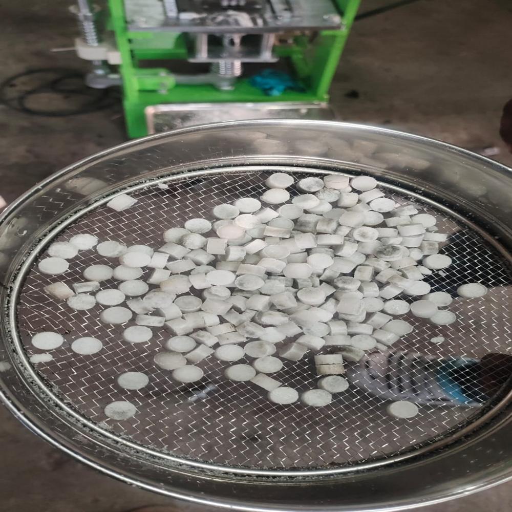 CAMPHOR TABLET MAKING MACHINE