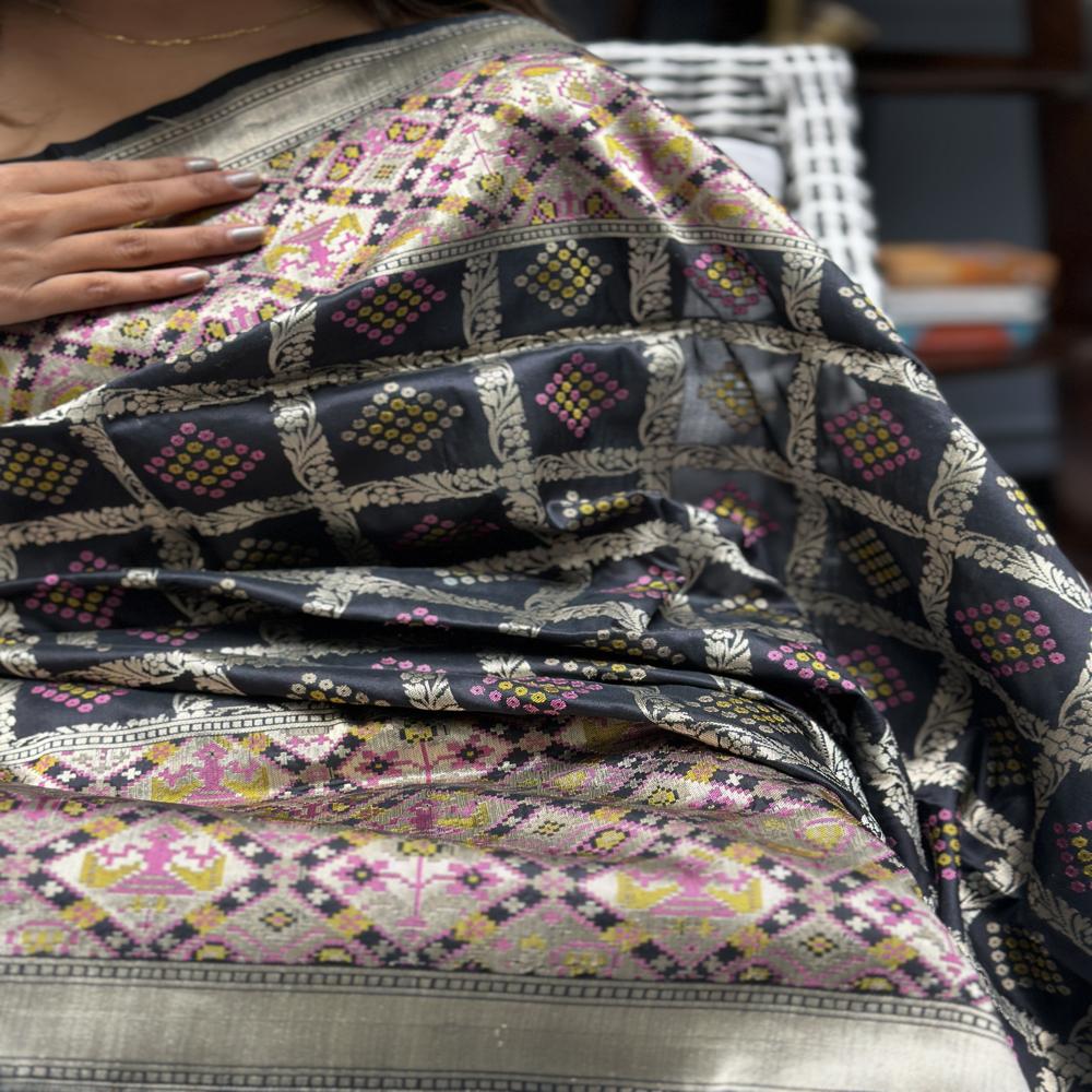 Kaavira Rangkat Woven Midnight Symphony
