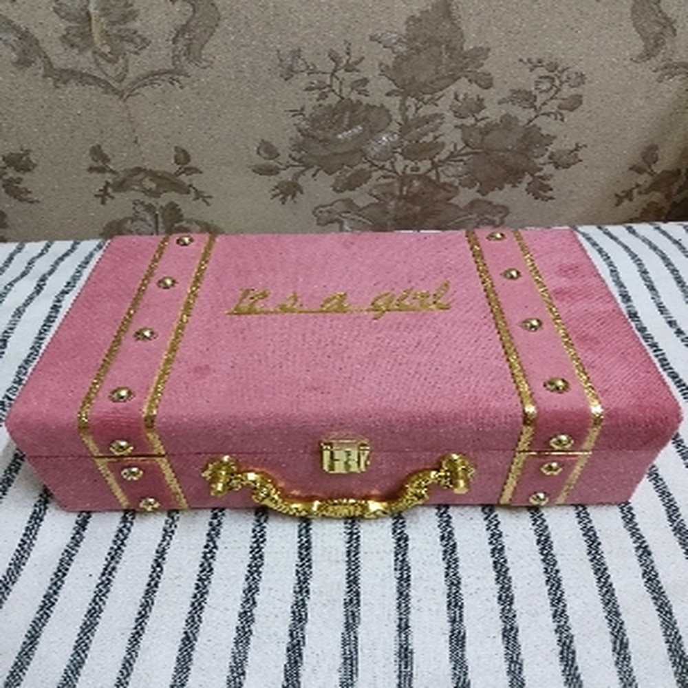 Mdf Trunk Box - 10" X 7" X 3.5" | Pink Color, Glossy Lamination Finish, Square Shape, Ideal For Gift Purposes