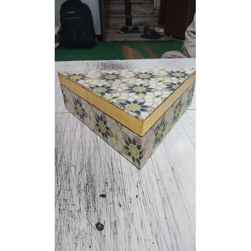 Wedding Gift Box - Finishing: Glossy Lamination