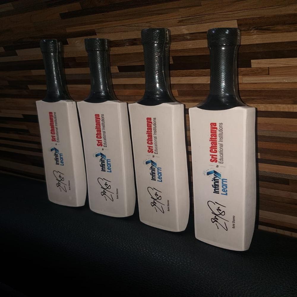 signature bat